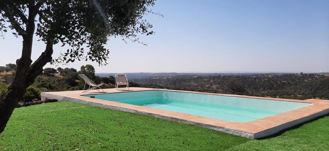 Casa Rural La Aulaga El Castillo de las Guardas Exterior photo